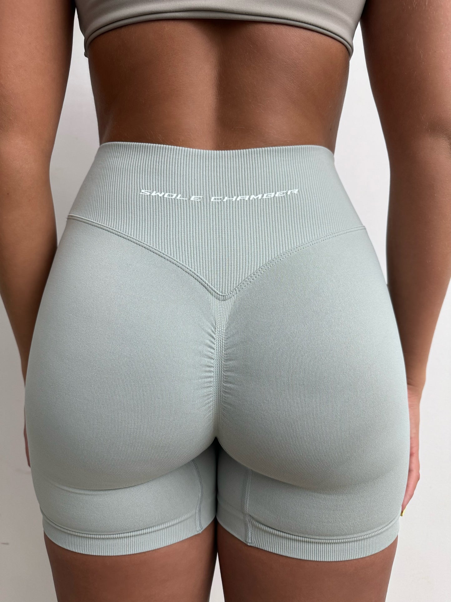 CROSSOVER SHORTS