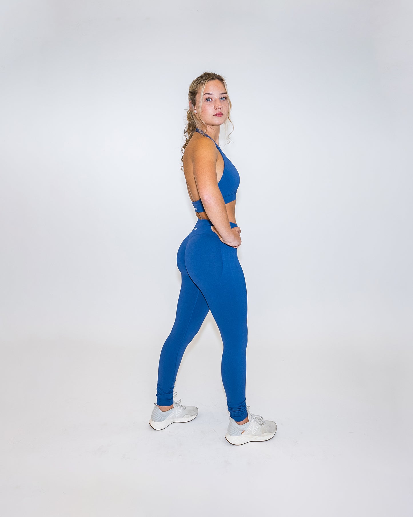 ELEVATE HALTER BRA
